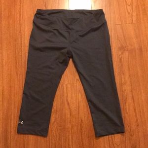 Under Armour Cropped Leggings